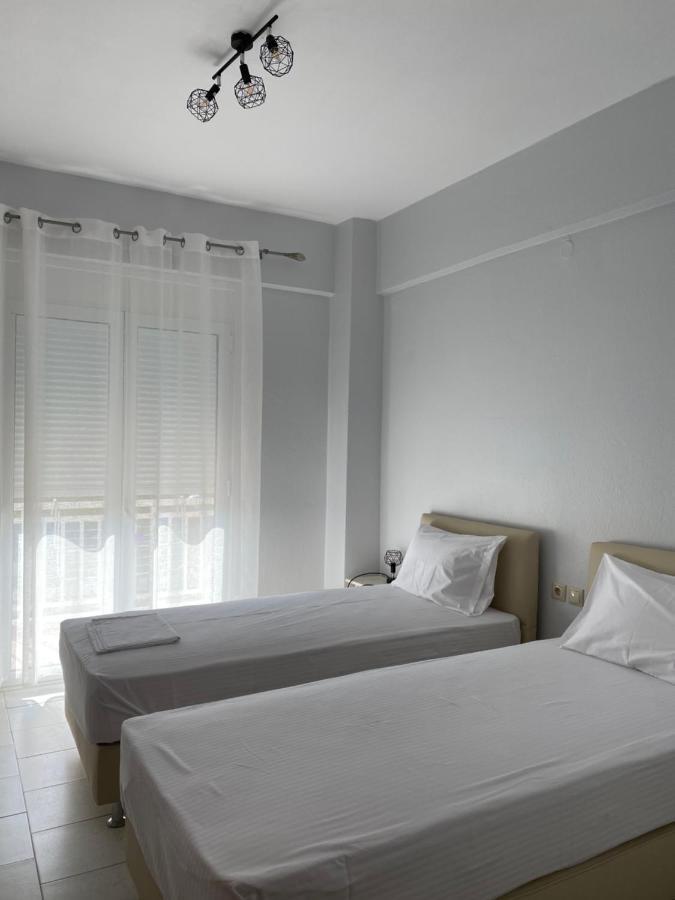 Rooms Chrysoula Vrasná Kültér fotó