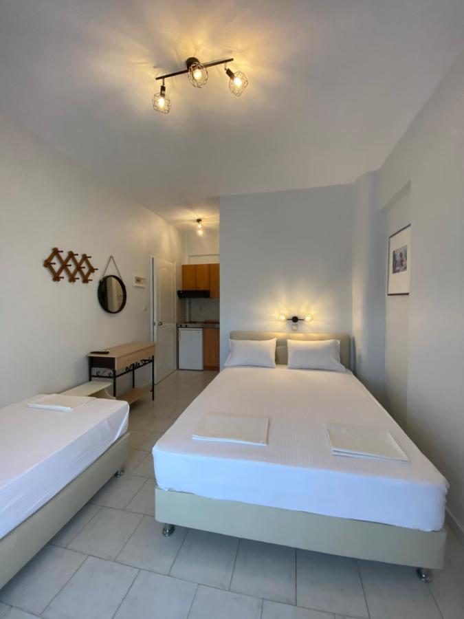 Rooms Chrysoula Vrasná Kültér fotó
